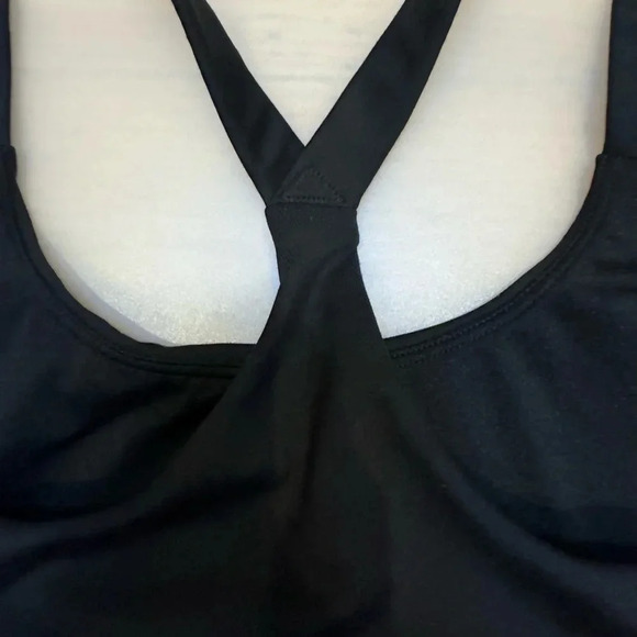 Natori Impulse Racerback Sports Bralette
Size XS - Picture 5 of 8